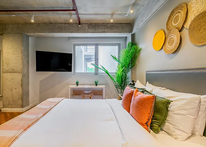  Casa Contemporánea By Wynwood House