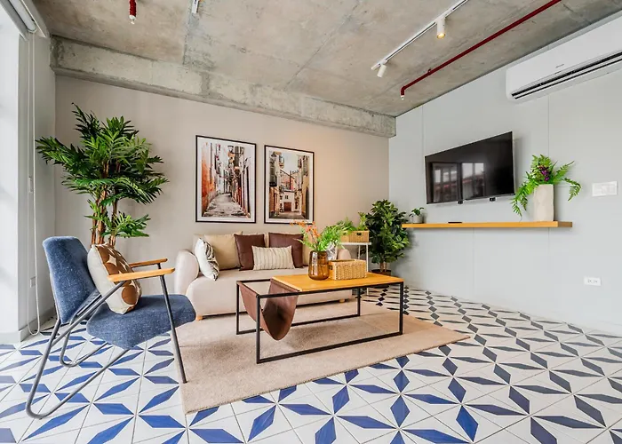  Casa Contemporánea By Wynwood House